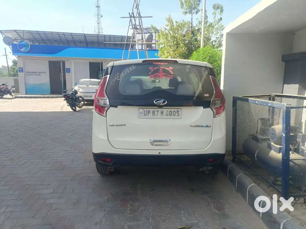 New Car Leni Hai