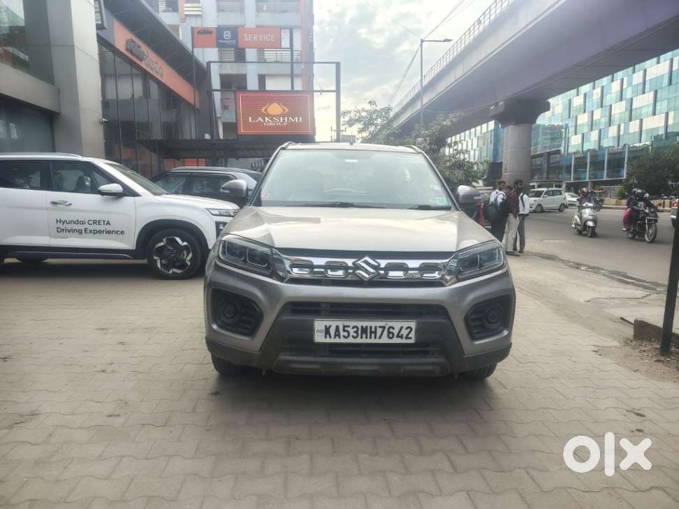 Maruti Suzuki Vitara Brezza 1.5 Vxi At, 2021, Petrol