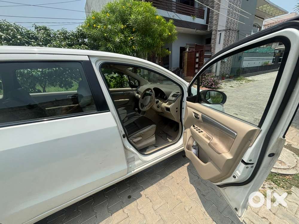 Maruti Suzuki Ertiga 2015