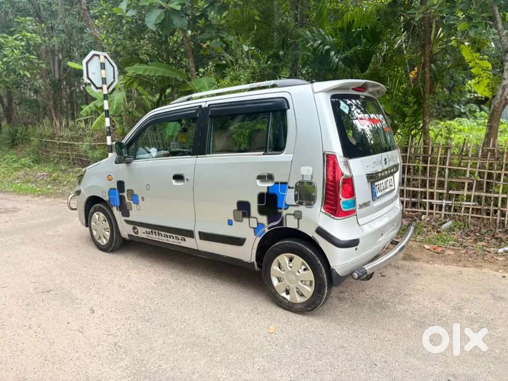 Maruti Suzuki Wagon R Flex Fuel 2017 Cng & Hybrids 880000 Km Driven