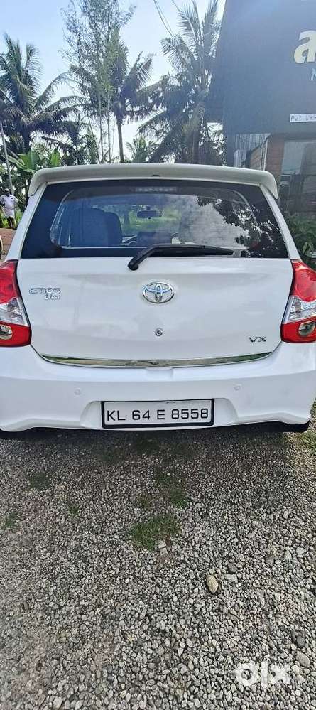 Toyota Etios Liva 1.2 Vx, 2017, Petrol