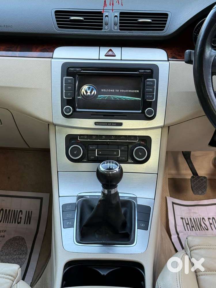 Volkswagen Passat 2010 Year