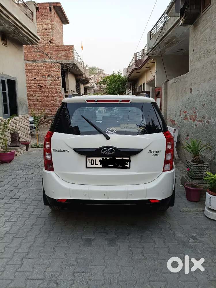 Mahindra Xuv500 W6 2017 Diesel White