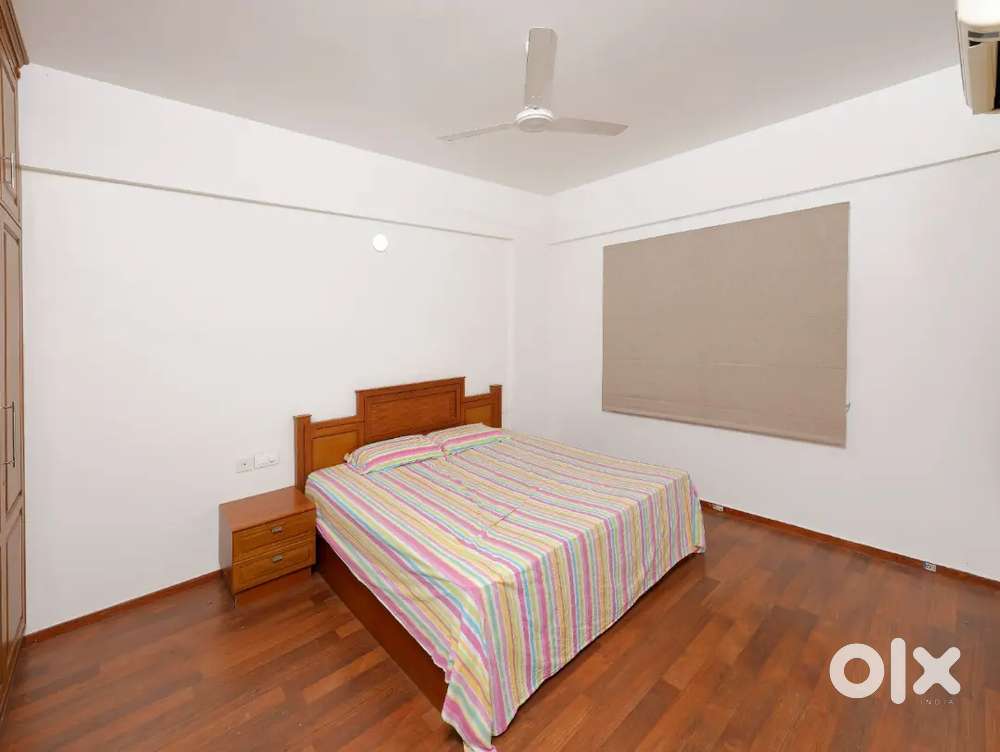 2 Bhk  FURNISHD flat Bachilors or  family Rent 40 k