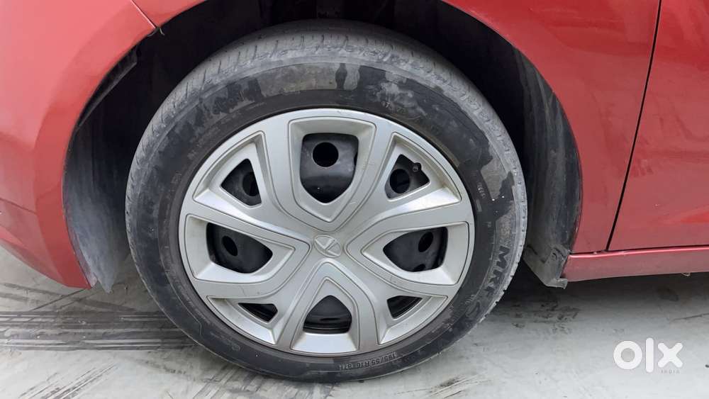 Tata Altroz 1.2 Xm Plus, 2021, Petrol