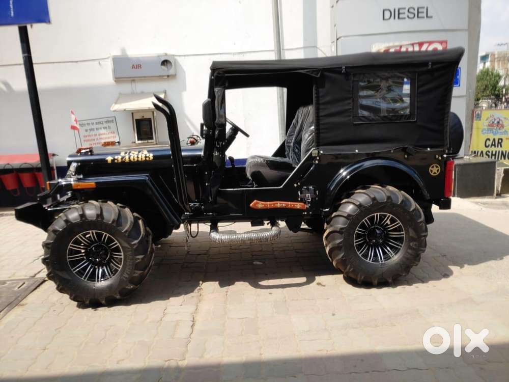 Mahindra Willys Low Bonet, 2021, Diesel