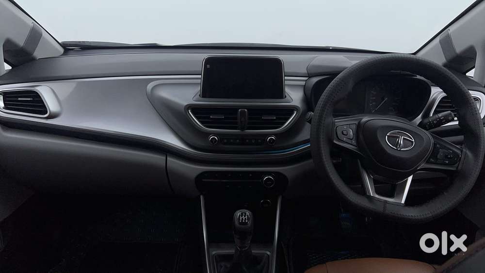 Tata Altroz Xz, 2020, Petrol