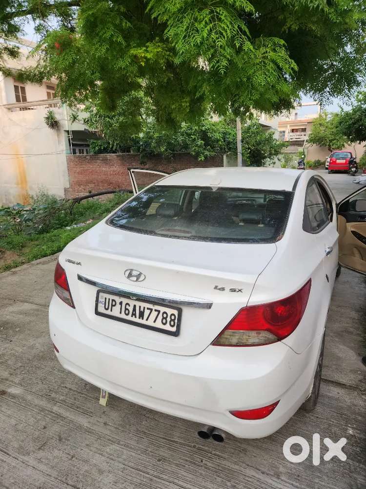 Hyundai Verna 2014 Diesel 98000 Km Driven