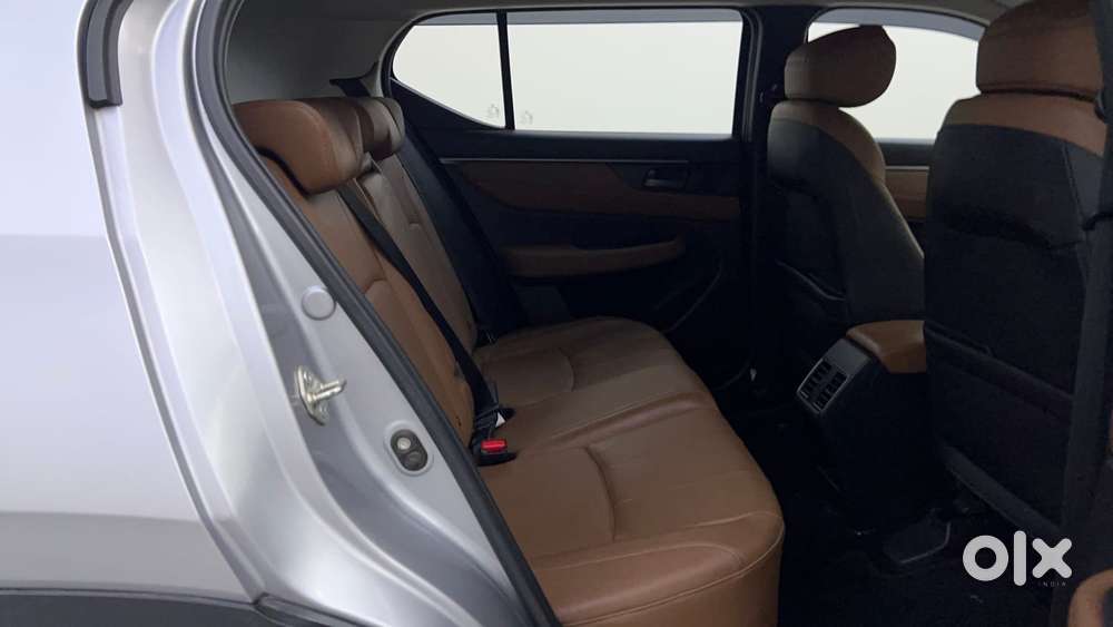 Honda Elevate Zx Cvt, 2024, Petrol