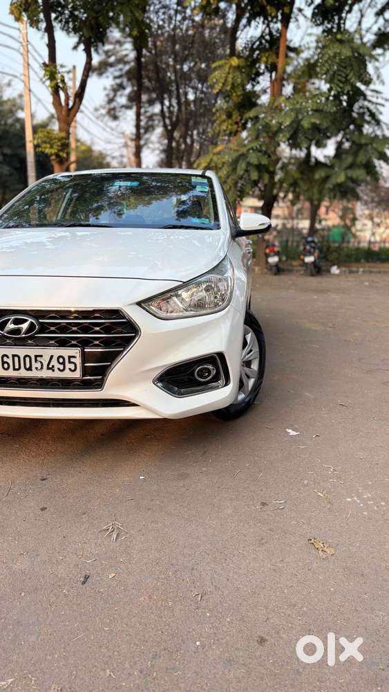 Hyundai New Verna, 2018, Petrol