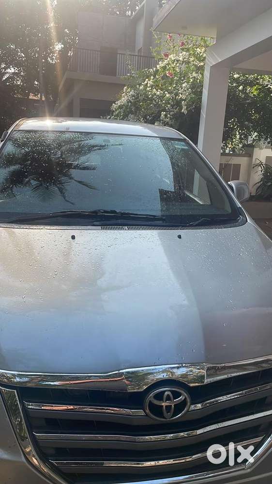 Toyota Innova 2016 Diesel Well Maintained