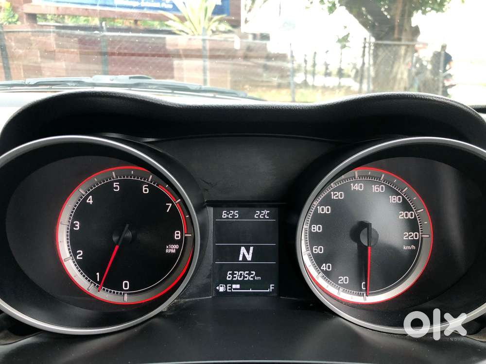 Maruti Suzuki Swift Amt Vxi, 2018, Petrol