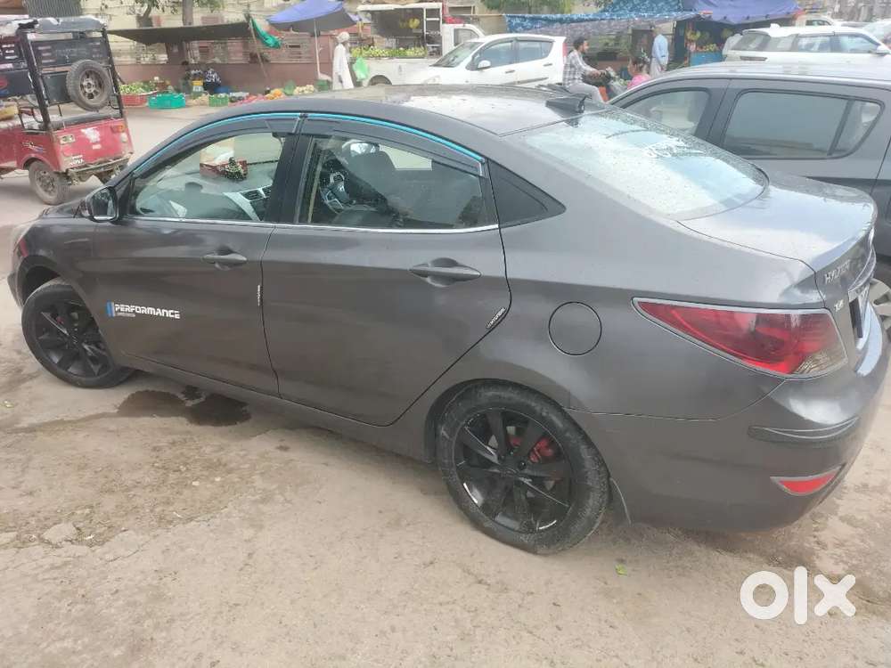 Hyundai Verna 2013