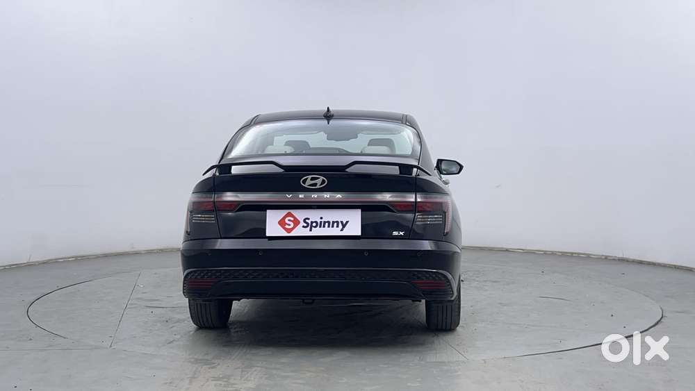 Hyundai Verna 1.5 Sx (o) Turbo Petrol Mt, 2025, Petrol