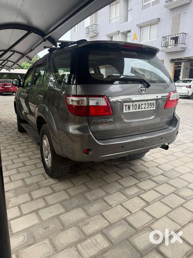 Toyota Fortuner 4x4 At, 2011, Diesel
