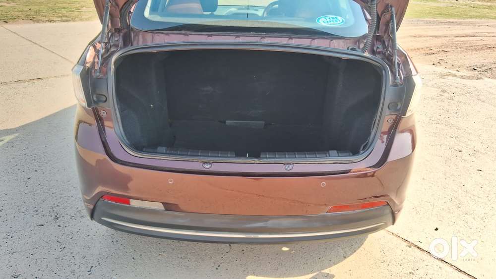 Tata Tigor 1.2 Revotron Xz Option, 2021, Petrol