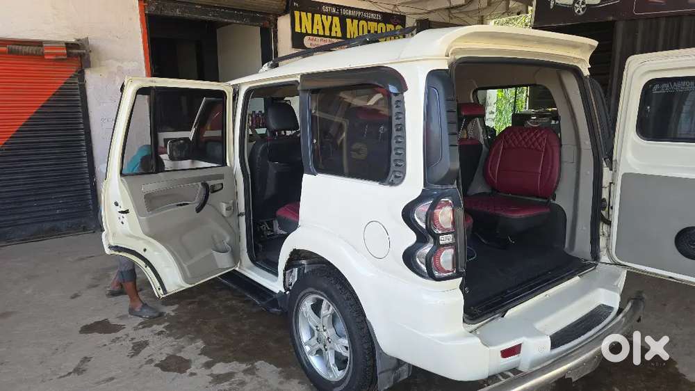 Mahindra Scorpio 2015 Diesel 79858 Km Driven