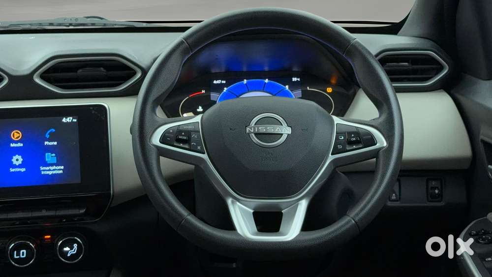 Nissan Magnite 1.0 Xv, 2023, Petrol