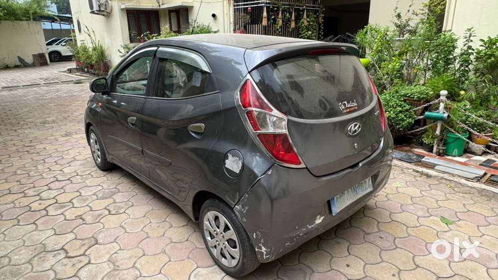 Hyundai Eon Top Model Petrol 2018