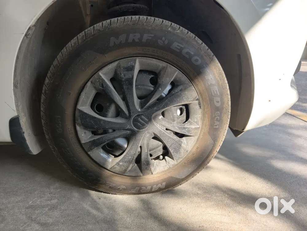 Swift Vxi O Amt In Brand New Condition 6 Months Old