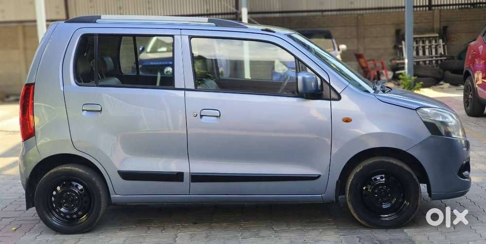 Maruti Suzuki Wagon R Vxi, 2011, Petrol