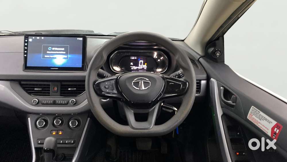 Tata Nexon 1.5 Revotorq Xma Amt (s), 2022, Petrol