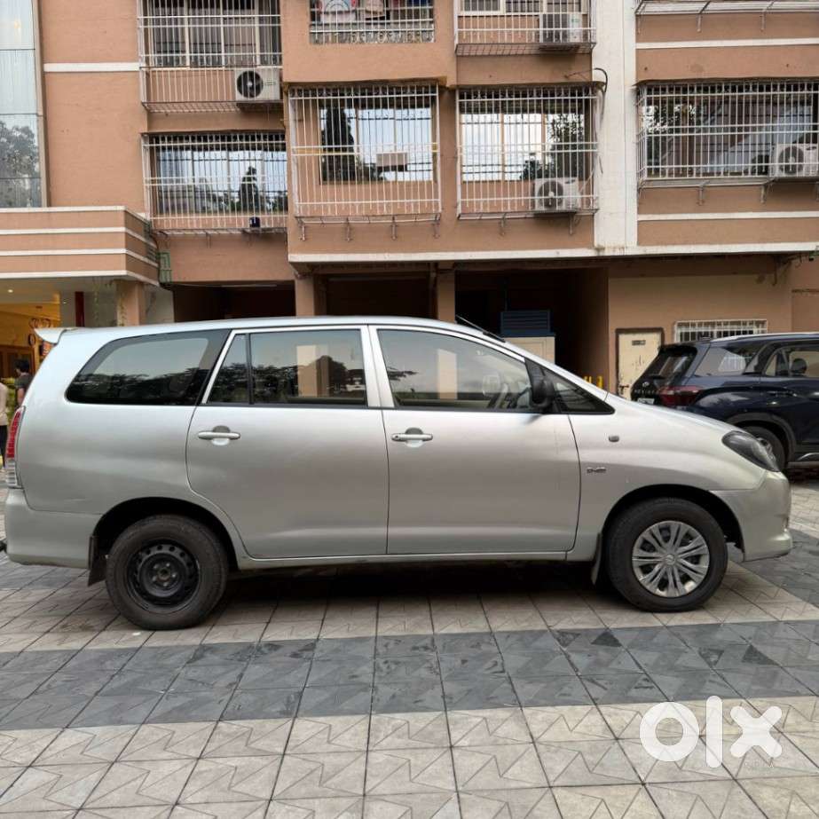 Toyota Innova 2.5 G (diesel) 8 Seater Bs Iv, 2008, Diesel