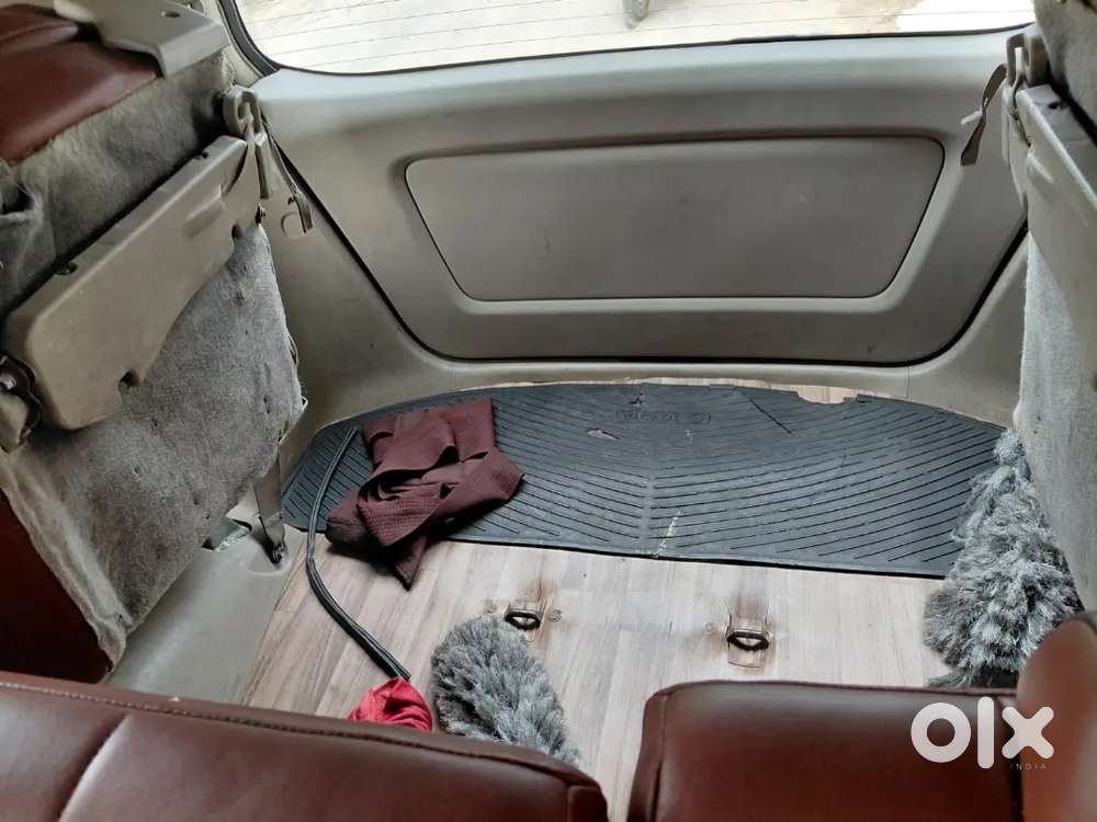 Toyota Innova. 82485.   48359