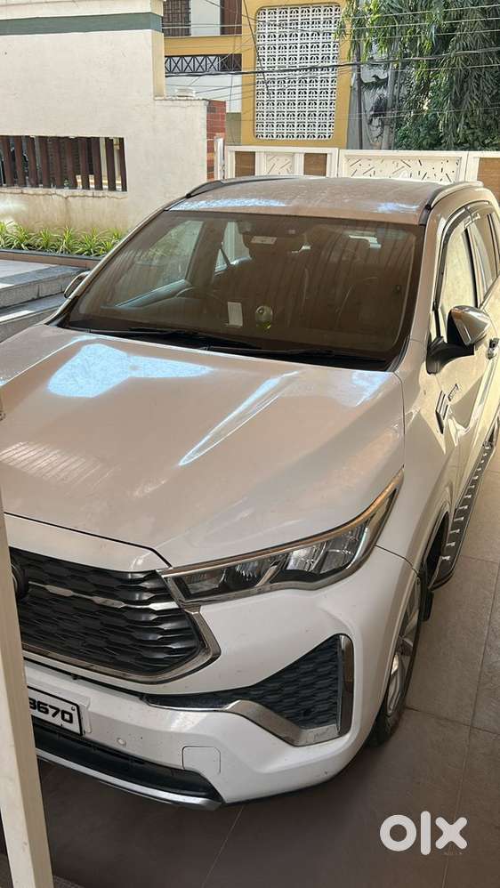 Toyota Innova Hycross Well Maintained