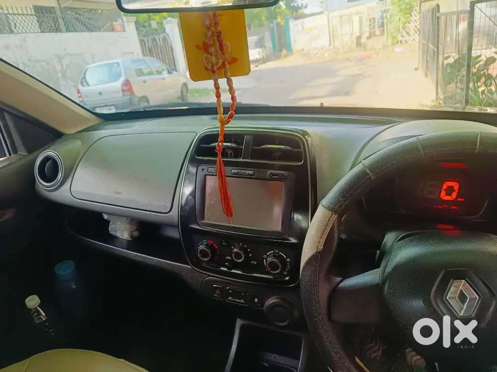 Urgent Sale – Renault Kwid Rxt 2017 (last Model)