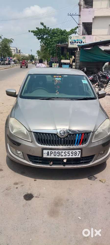 Skoda Rapid 2013 Diesel 123573 Km Driven