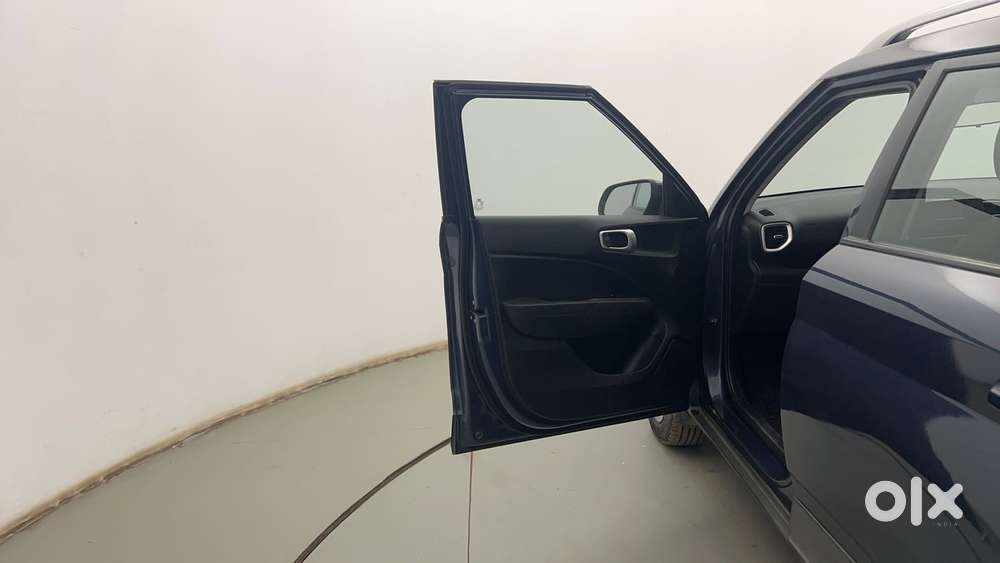 Hyundai Venue S Turbo, 2019, Petrol