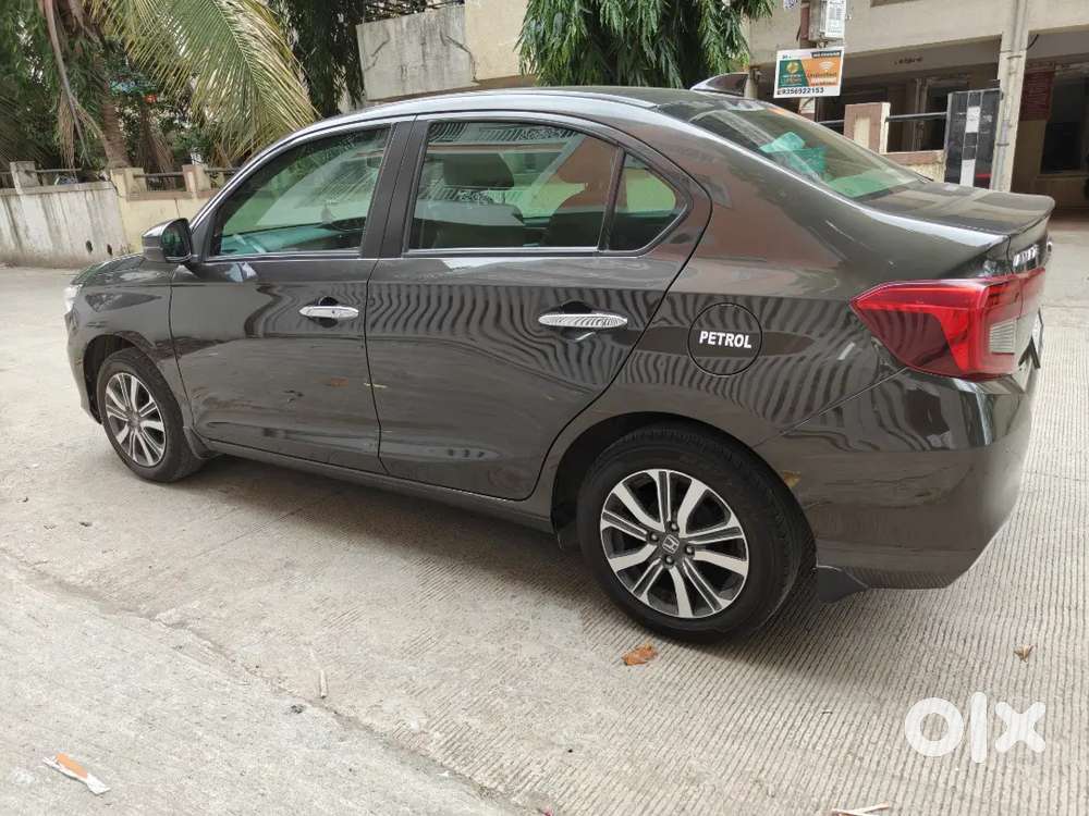 Honda Amaze 2023 Petrol Well Maintained