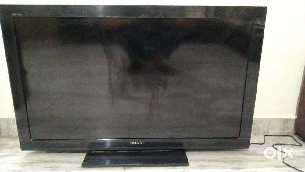 Sony 52-Inch TV &ndash; Big Screen, Brilliant Picture! ✨
For Sale: Sony 52