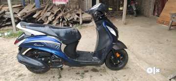 Fascino scooty pics best sale