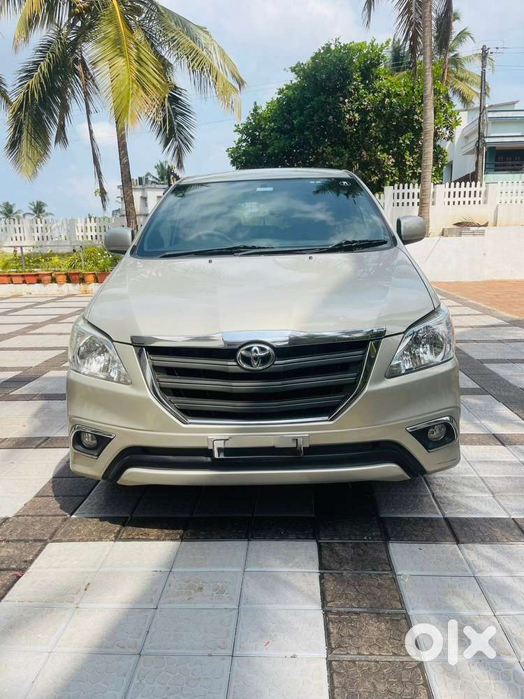 Toyota Innova Diesel 2014