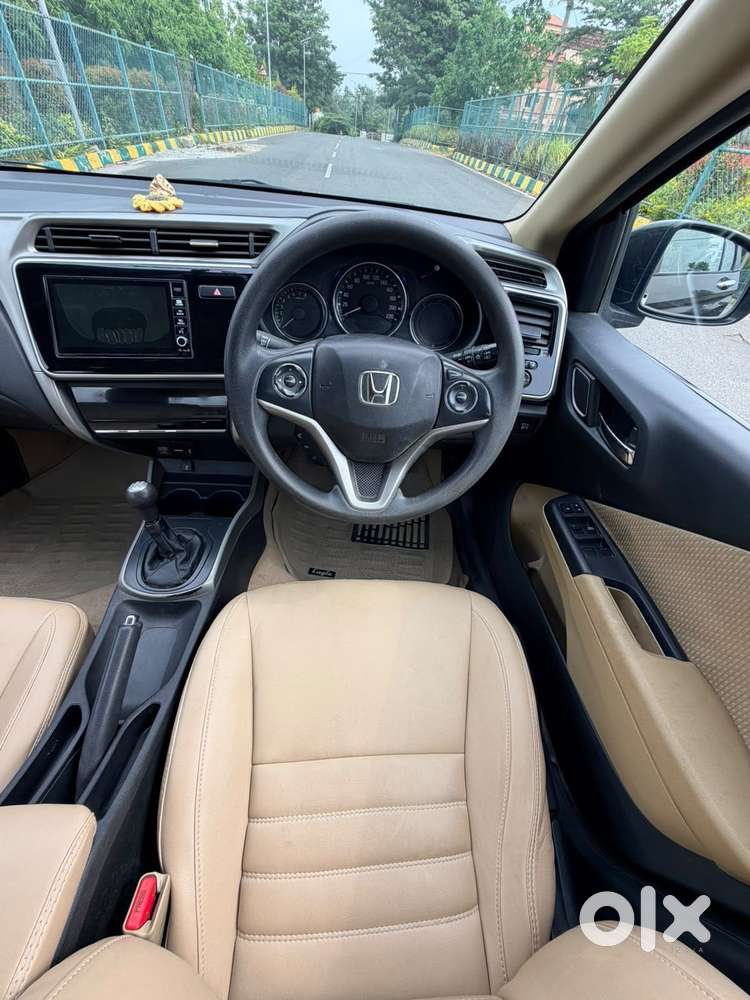 Honda City I-vtec Cvt V, 2017, Petrol