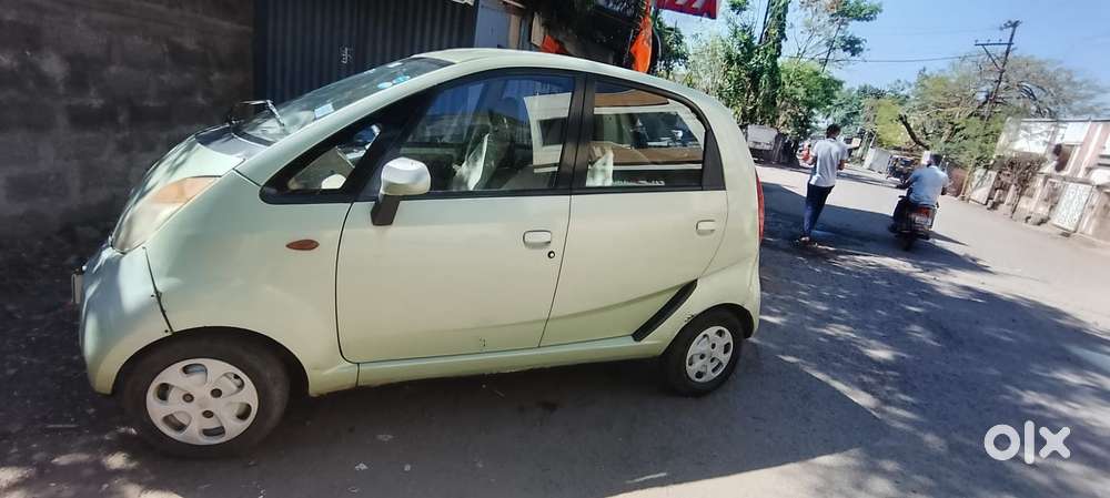 Tata Nano Xe, 2012, Petrol