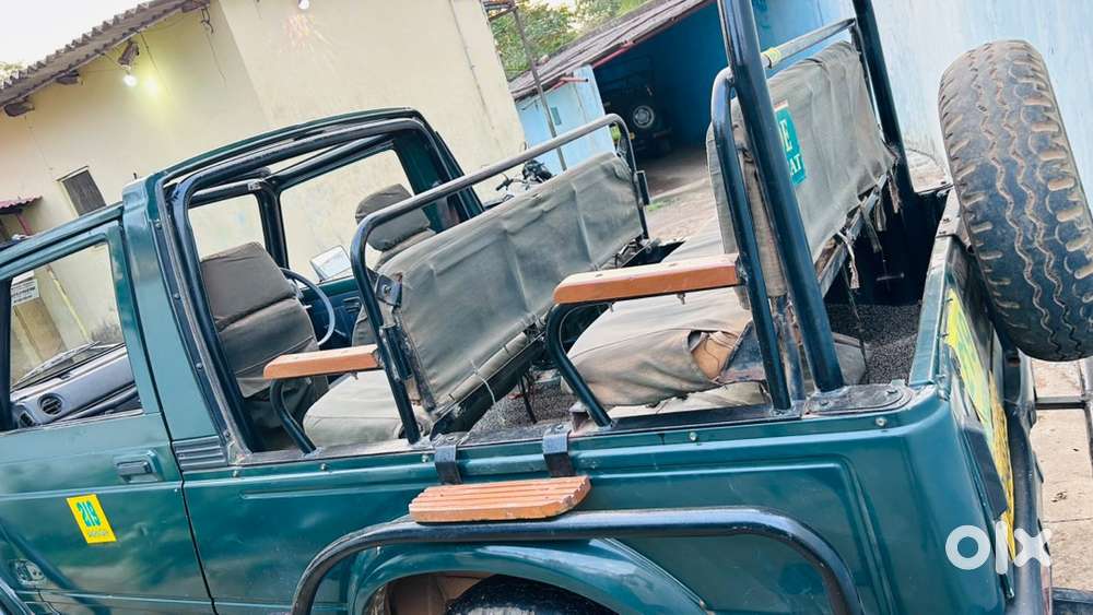Maruti Gypsy King St 2014