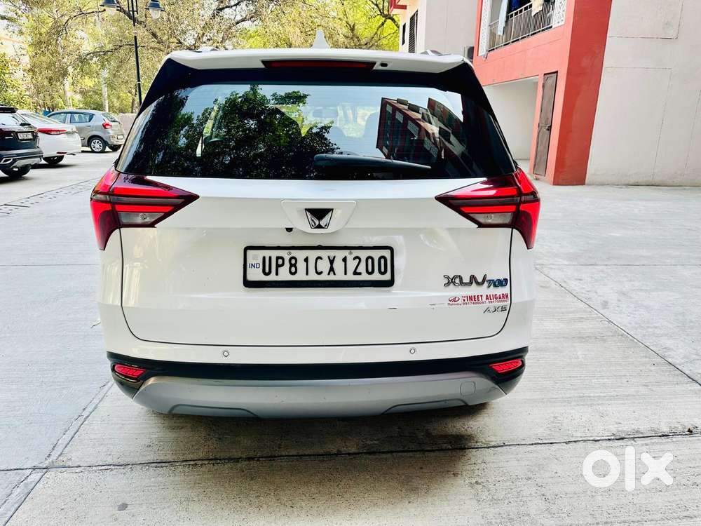 Mahindra Xuv700 2.0 Ax 5 Petrol Mt 7 Str, 2022, Petrol