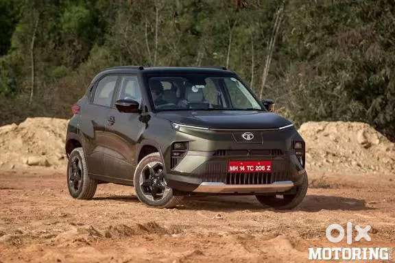 Tata Altroz Xm Plus Petrol, 2024, Petrol