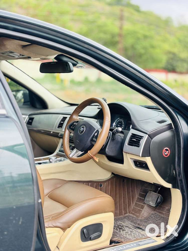 Jaguar Xf 2.0 Diesel Portfolio, 2016, Diesel