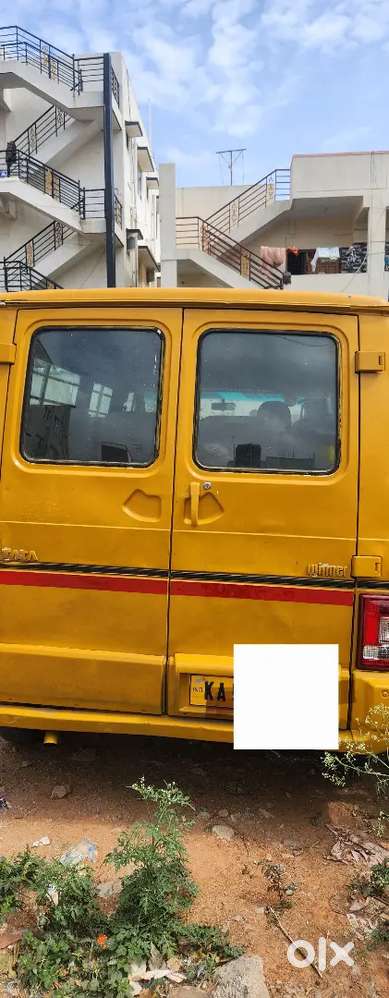 Tata Winger Deluxe 2012 Diesel