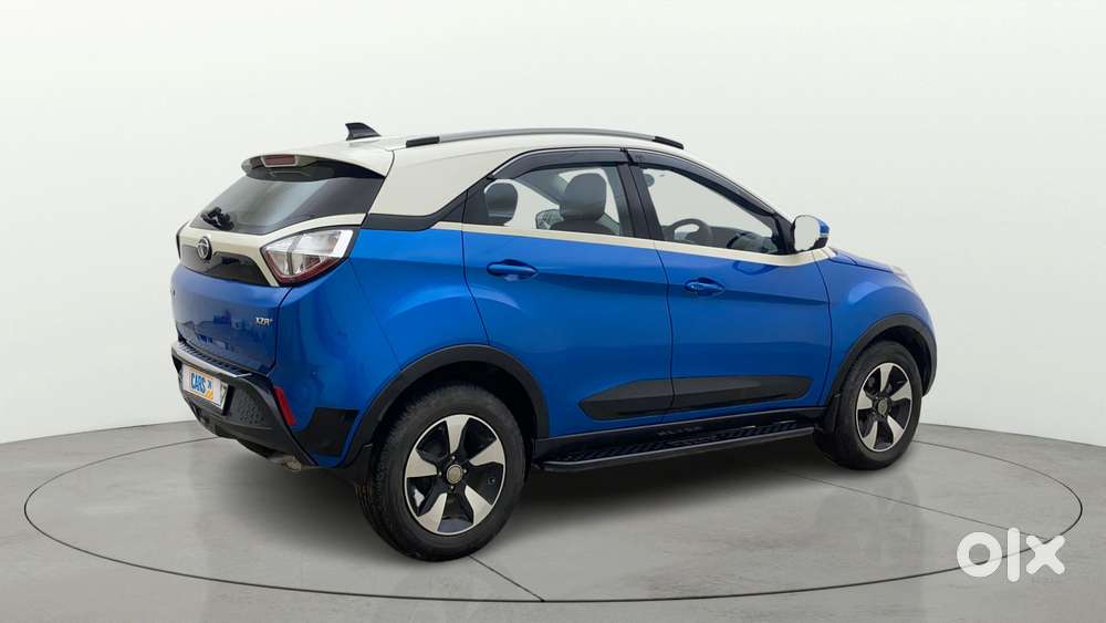Tata Nexon 1.2 Revotron Xza Plus Dualtone, 2018, Petrol