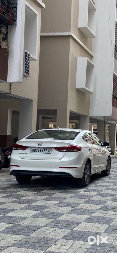 Hyundai Elantra Sx Petrol  2018  29,600 Km  Family Owned  Siliguri