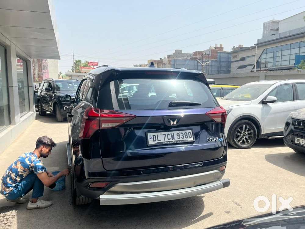 Mahindra Car 2024 Petrol