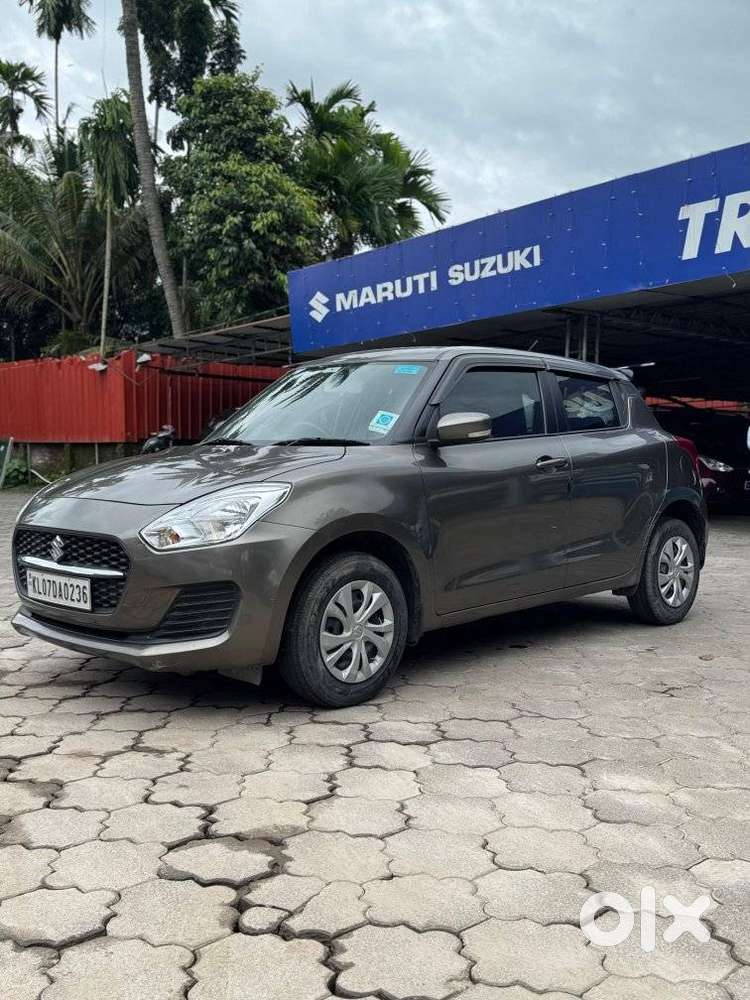 Maruti Suzuki Swift 1.2 Vxi (o), 2022, Petrol