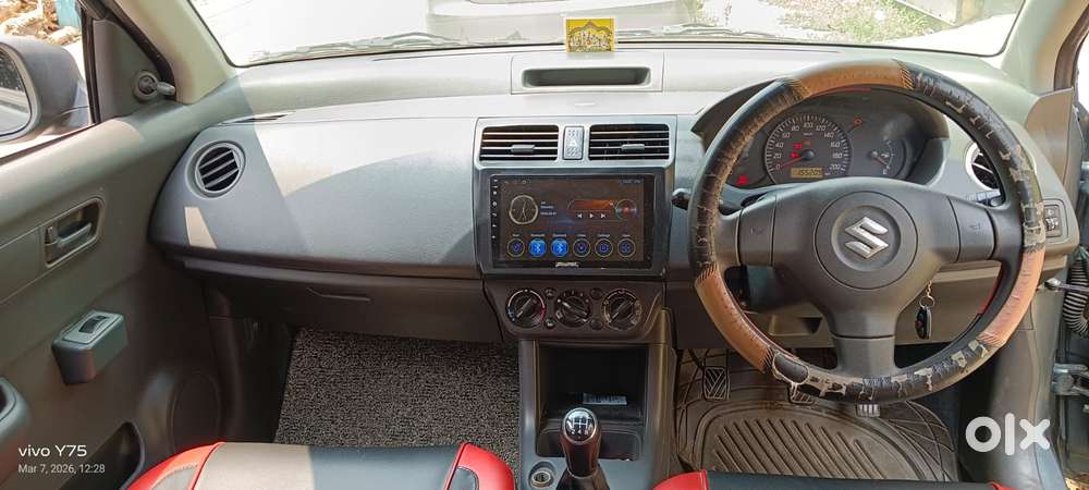 Maruti Suzuki Swift Lxi Option, 2009, Petrol
