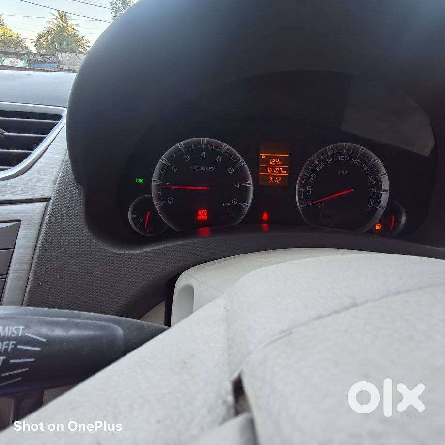 Maruti Suzuki Ertiga 2012-2015 Vxi Cng, 2014, Cng & Hybrids