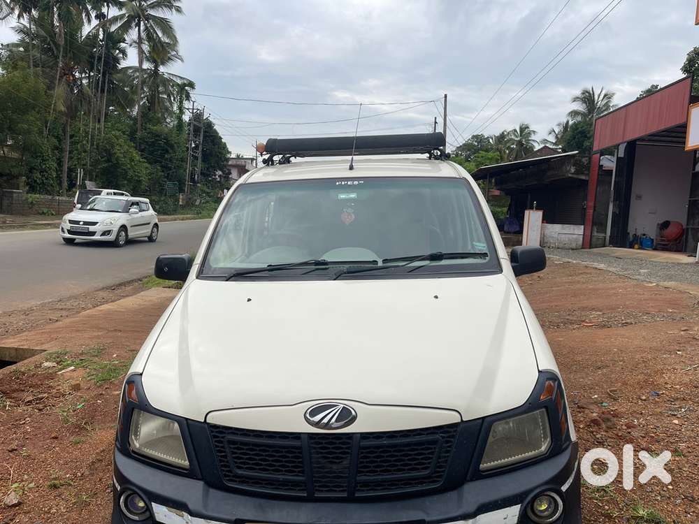 Mahindra Genio Diesel 2013
